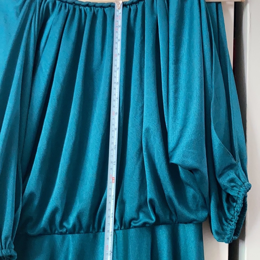 Vintage Green Dress - Picture 13 of 13
